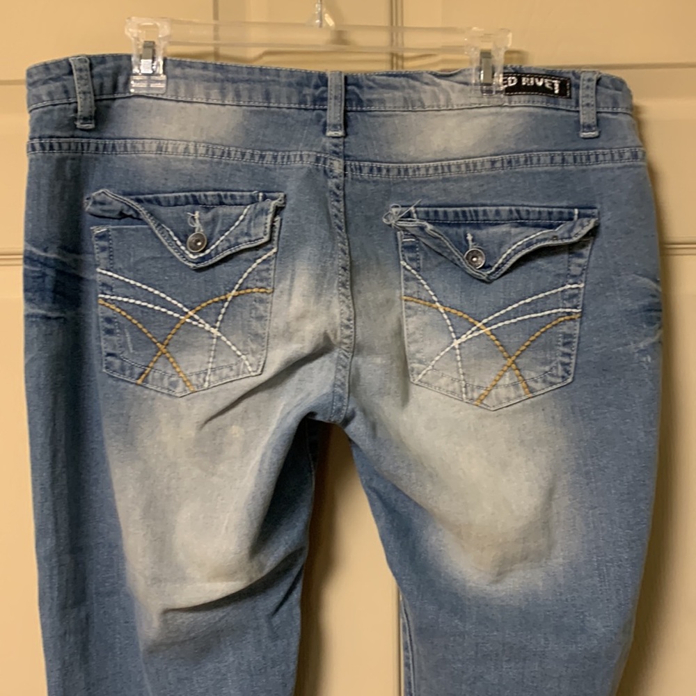 Jeans - Picture 4 of 5